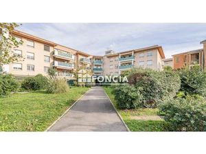 13010/SECTEUR 3 PONTS/ T2 AVEC TERRASSE ET GARAGE