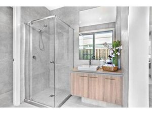 Très beau studio avec terrasse idéalement situé