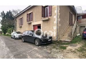 Location maison  m² T-6 à Château-l'Évêque  1 300 €