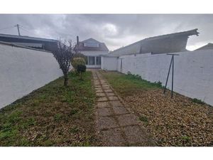 Location maison  m² T-6 à Floirac  1 490 €
