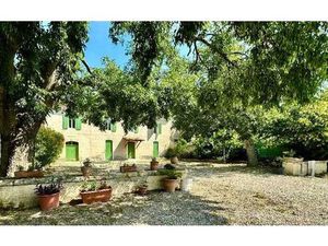 Maison Lançon-Provence m² T-6 à vendre  365 000 €