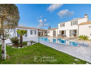 Villa bord de mer entre charme  sérénité et art de vivre estival