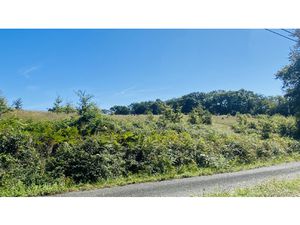 Terrain hors lotissement - viabilité en bord de route - 1800