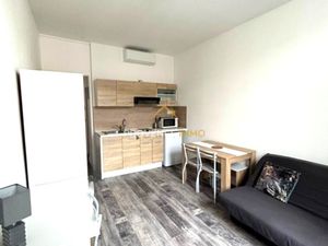 Immeuble - 2 Studios + Caves + Buanderie + Terrasse