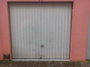 Garage / Box Avignon