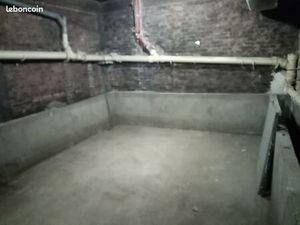 Cave ou garde-meuble