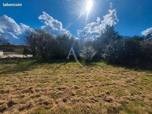 Terrain 1350 m² APREMONT
