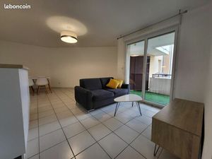 T2 meublé + parking