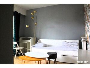 Chambre 1 pièce 71 m²