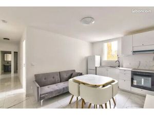 Chambre 5 pièces 79 m²