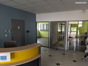Bureaux 85m² PMR/Clim/Parking Sécurisé - Proche N24 Rennes-Lorient