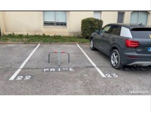 Parking montpellier village