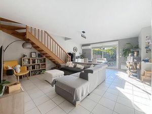 Maison à vendre - 4 pièces - 89 m2 - Roquebrune Sur Argens - 83 - PROVENCE-ALPES-COTE-D-AZ