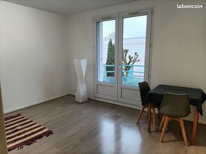 Studio 1 pièce 25 m²