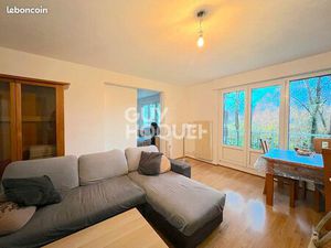 Appartement 4 pièces 82 m²