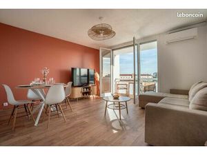 T2 meublé centre ville - balcon parking climatisation