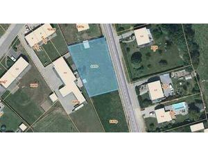 Terrain avec possibilité de construire 3 maisons