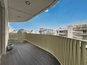 Toison d'Or : Appartement 2 chambres meublé + parking