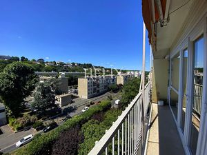 Location appartement 3 pièces 58.98 m² à Le Pecq (78230)  1 250 €