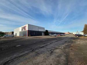 Entrepôt de 2.950m²