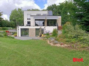 Vente Maison Piscine à Liffré (35340) : à vendre Piscine / 207m² Liffré