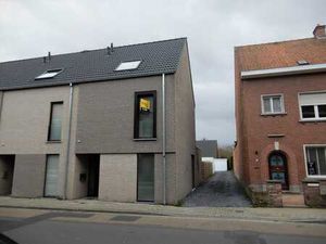 Energiezuinige halfopen woning op de grens Heule – Kortri...