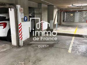 Location Garage box et parking à Angers (49000) : à louer / Angers