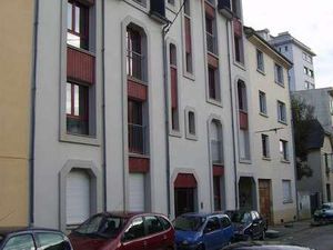 Location Garage box et parking à Rennes Thabor (35000) : à louer / 10m² Rennes Thabor