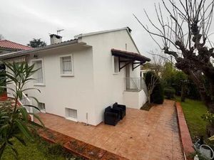 Location maison 6 pièces 133 m² à Toulouse (31000)  1 650 €