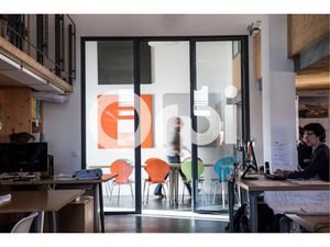 Location locaux professionnels 241 m² à Begles (33130)  3 120 €