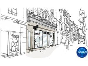 Location locaux professionnels 55 m² à Marseille 1er (13001)  1 000 €