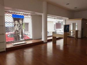 Local commercial à vendre