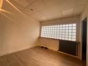 Location locaux professionnels 86 m² à Arnouville-les-gonesse (95400)  1 450 €