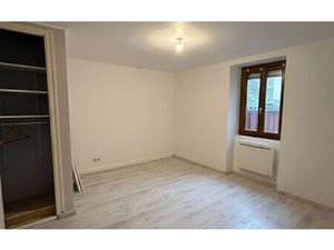 Location appartement  m² T-2 à Orthez  645 €