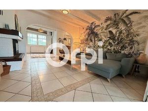 Maison Auby 132 m² T-5 à vendre  173 990 €