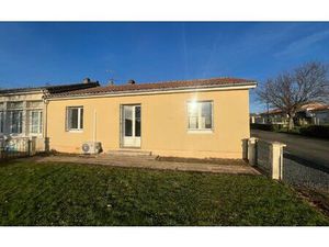 Location maison  67.54 m² T-3 à Suris  580 €