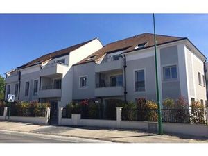 Location appartement  m² T-3 à Ozoir-la-Ferrière  1 305 €