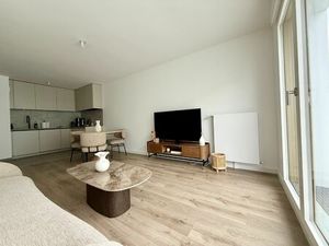 APPARTEMENT 3 PIECES  2 CHAMBRES  CAVE  PARKING