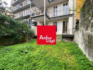 Bureaux avec terrasse et jardin à louer - Paradis / Périer - 13008 Marseille