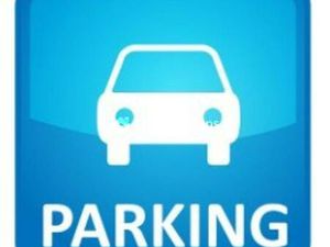 Lot de 105 places de parking