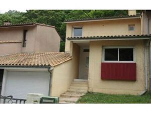 Location maison  95.22 m² T-4 à Floirac  1 261 €