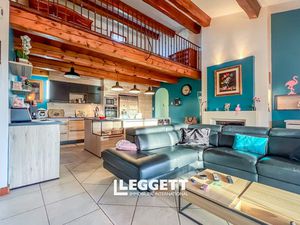 Maison 5 pièce(s)  SAINT-CÉZAIRE-SUR-SIAGNE