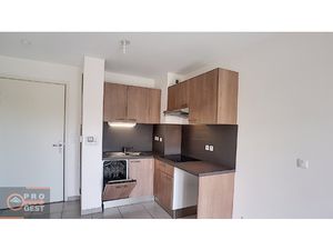 T2 Prés d'arènes terrasse