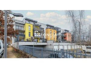 Bel appartement avec terrasse et garage pour investissement locatif