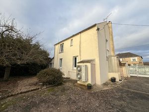 À vendre : Ensemble immobilier avec maison  dépendance et ga