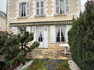 Square Habitat BLOIS