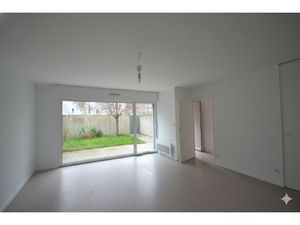 DUPLEX - 2 CHAMBRES - PARKING ET JARDIN