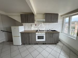Appartement F2 36m2 sous combles à louer à Homécourt