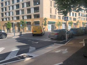 Encore Disponible Grand garage 8 bld Ferdinand de Lesseps/traverse Pecs 135 avenue de Péro