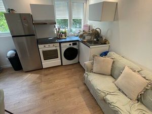 T2 Meublé rénové Place Darche